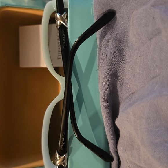 Authentic Tiffany and Co sunglasses cat eye - Picture 4 of 6